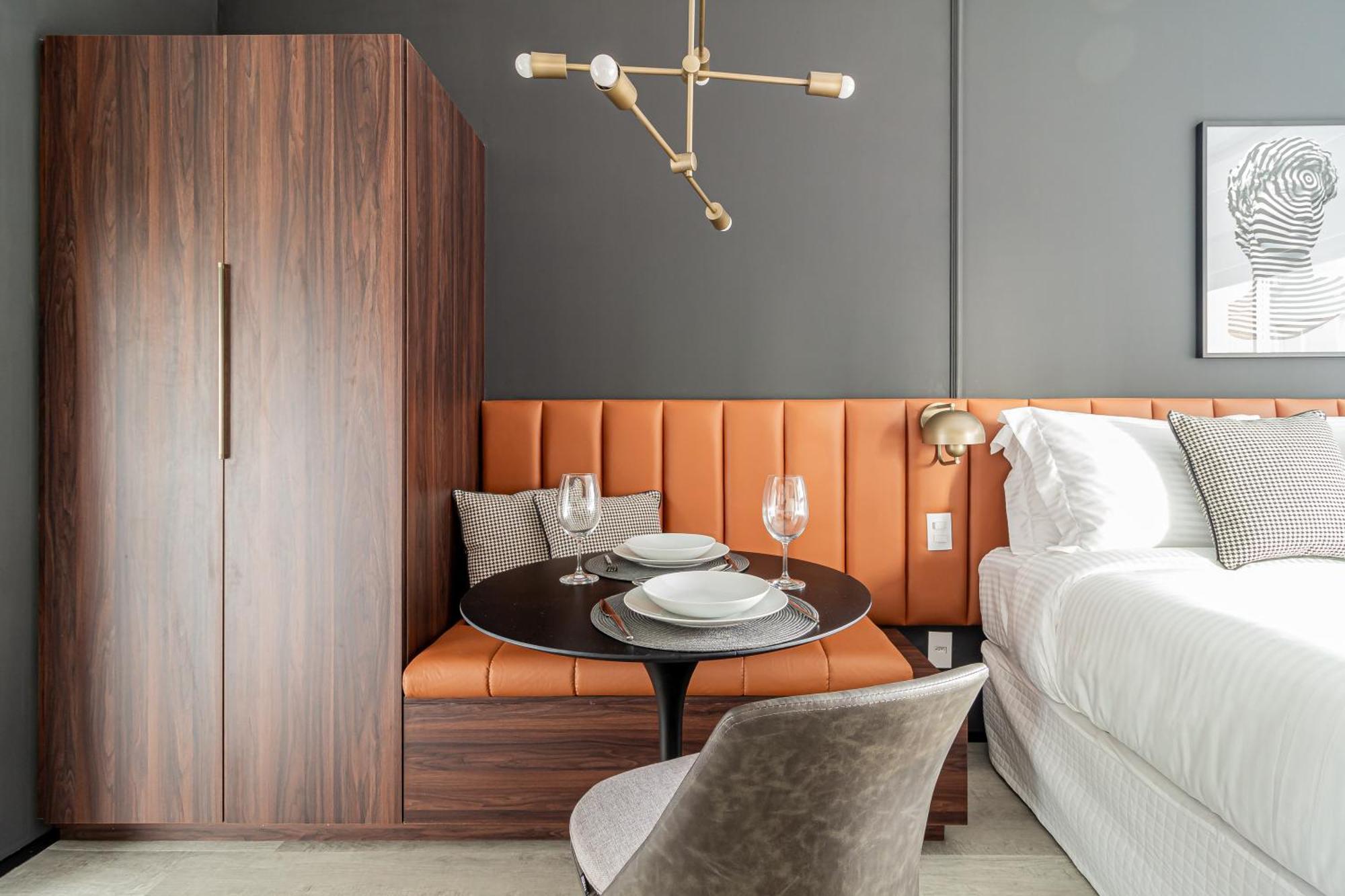 Hotel Iconyc Charlie Ibirapuera 4*